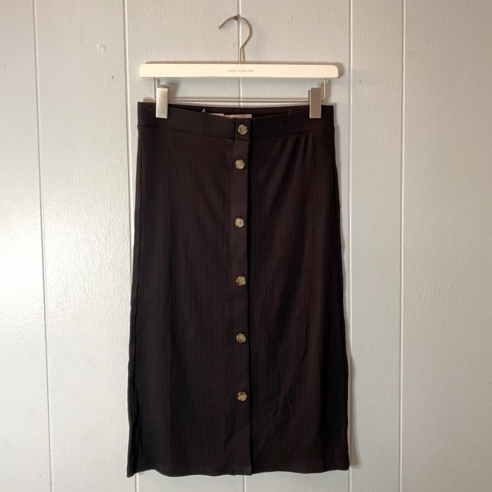NWT LOFT Ribbed Button Down Skirt